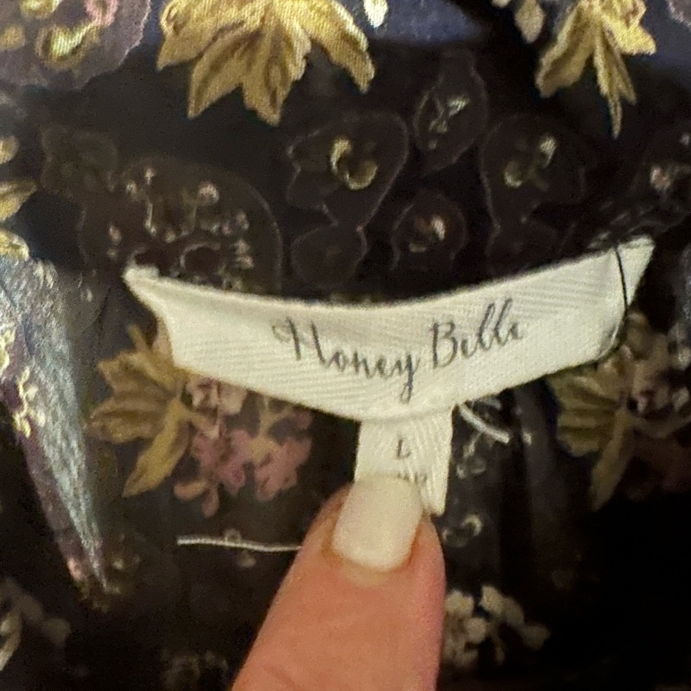 Blouse - Picture 2 of 3